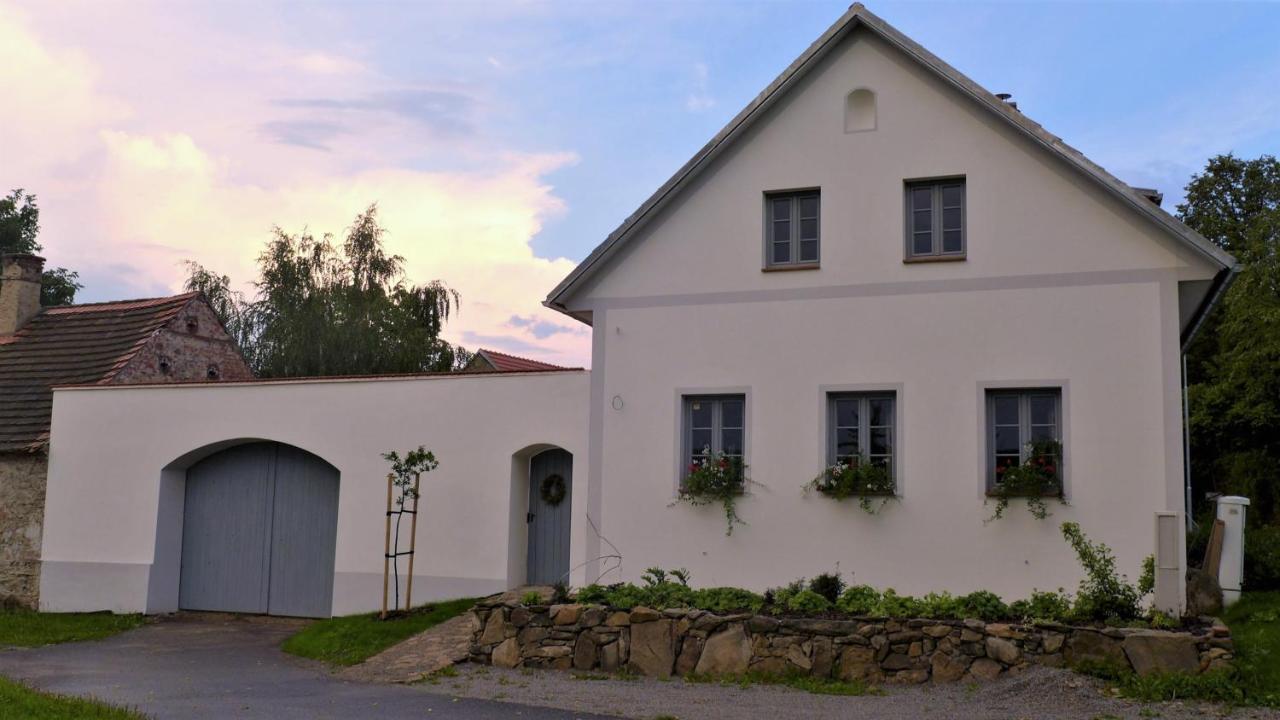 Orechovy Dvur Velke Nepodrice Exterior foto