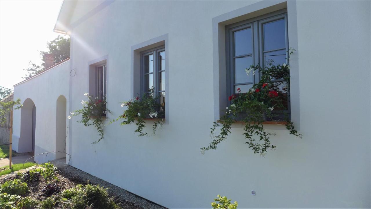 Orechovy Dvur Velke Nepodrice Exterior foto